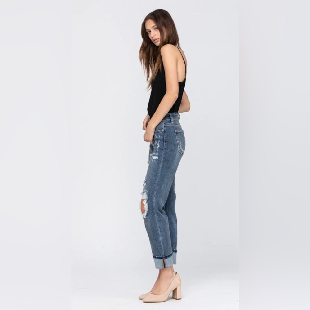 Judy Blue Beach Splash Distressed Boyfriend‎ Jeans - Picture 3 of 16